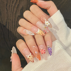 Wearing press on nails